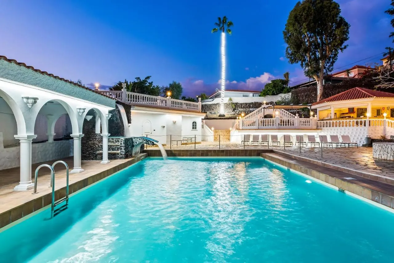 Liberty Cottage Suite Close Pool דירה אדחה